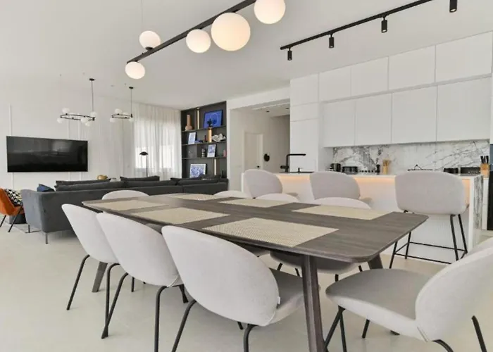 Olive 别墅 特罗吉尔