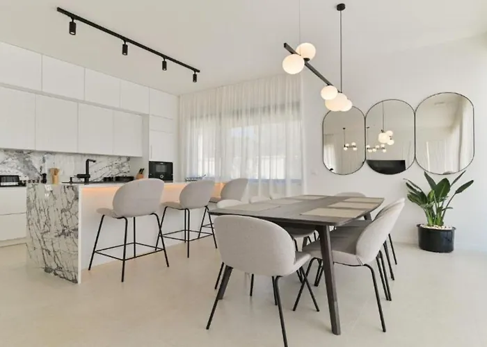 Olive * 特罗吉尔