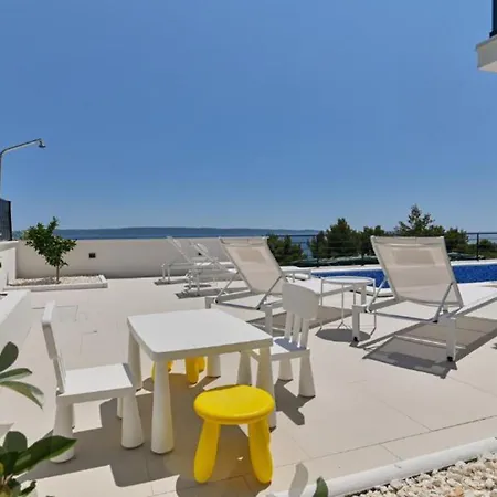 Olive Villa
